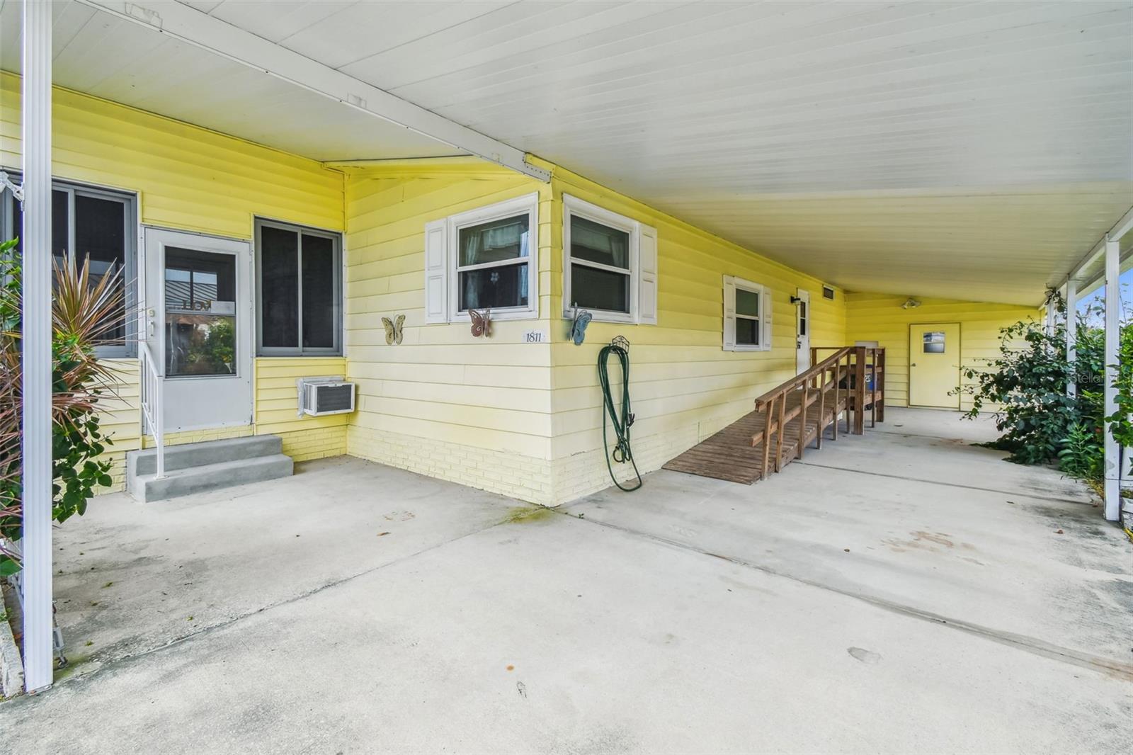 Image 7 of 58 For 1811 Sherwood Hill Dr