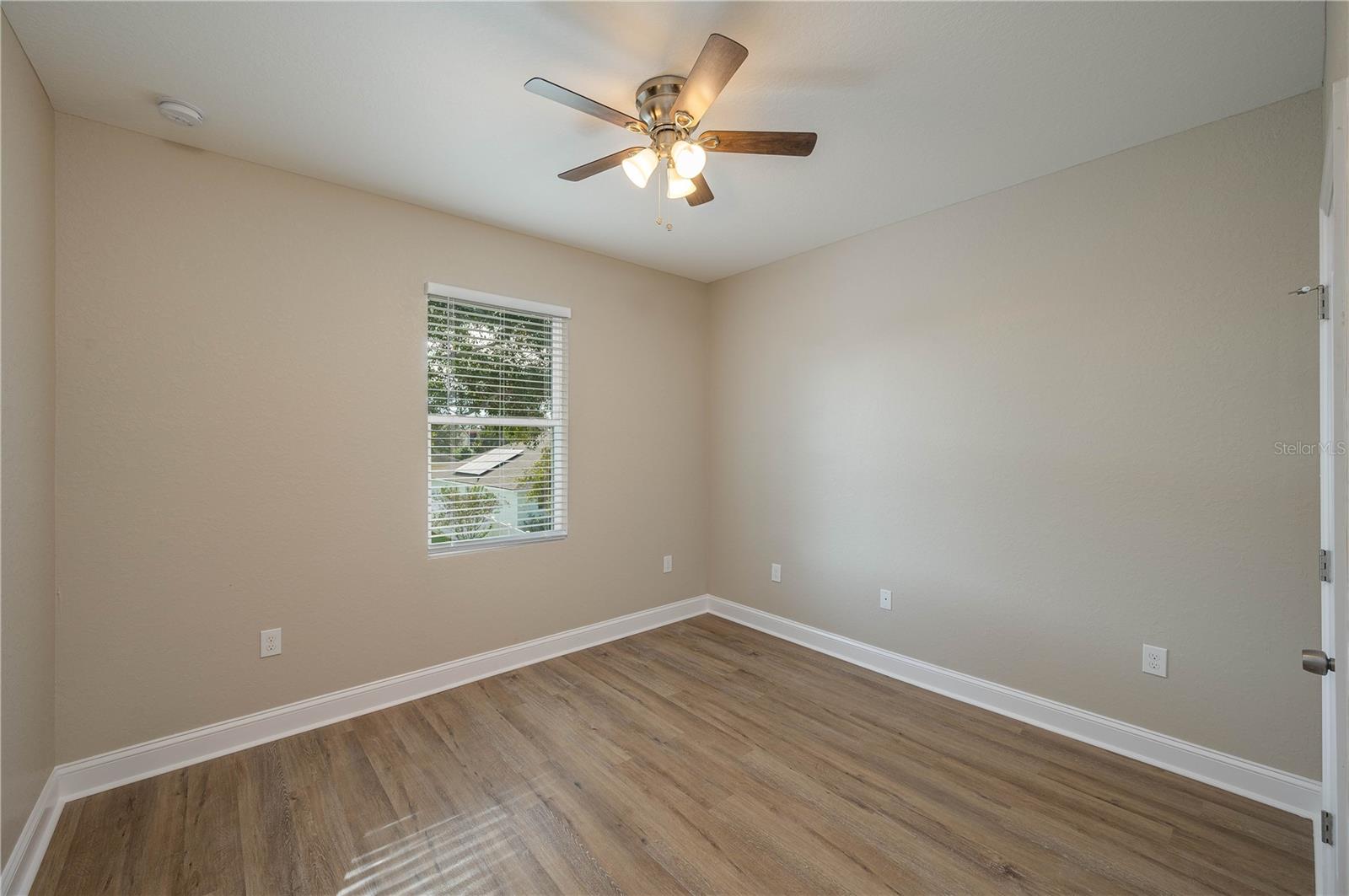 Image 12 of 24 For 1190 Oak Hammock Lane