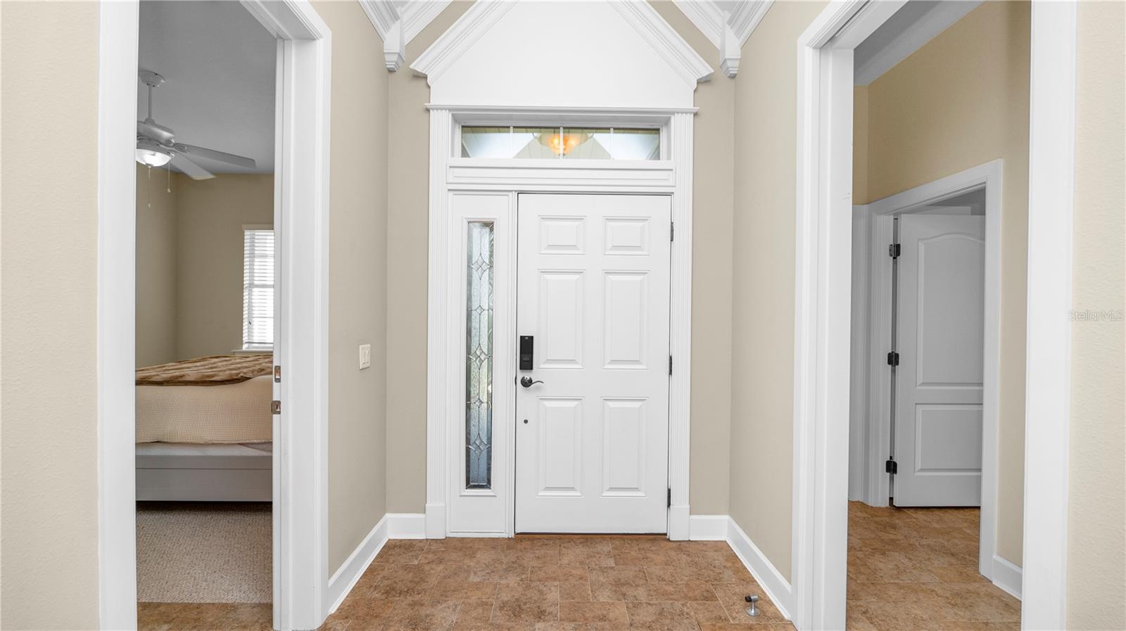 Image 4 of 67 For 1852 Richmond Way