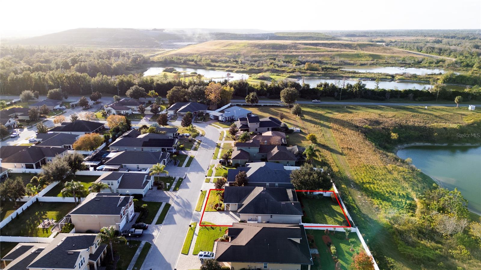 Image 57 of 67 For 1852 Richmond Way