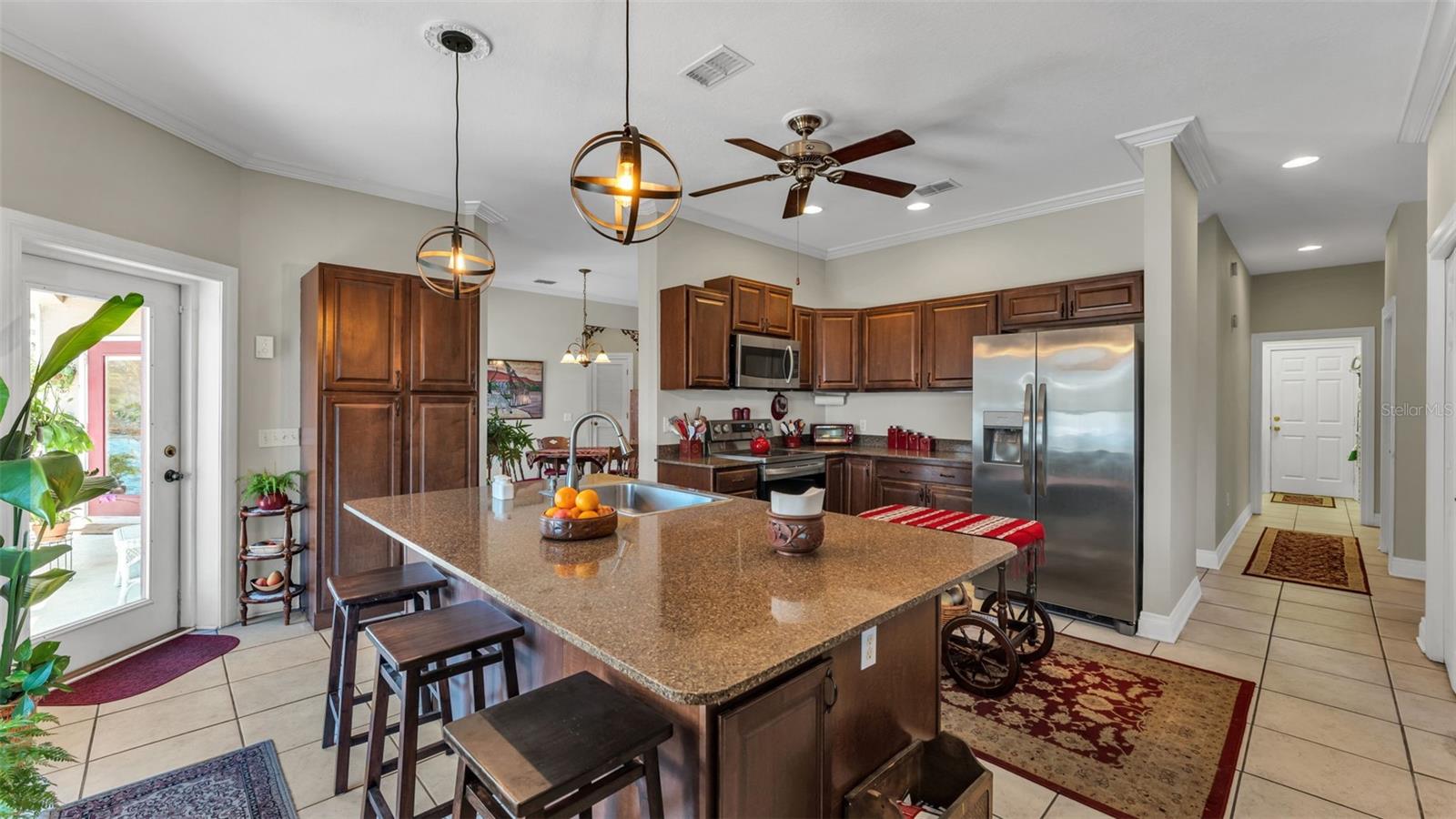 Image 14 of 45 For 6760 Englelake Drive