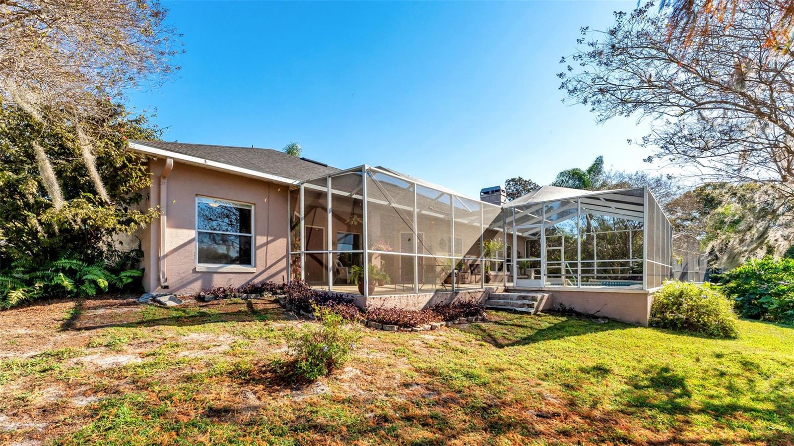 Image 37 of 45 For 6760 Englelake Drive