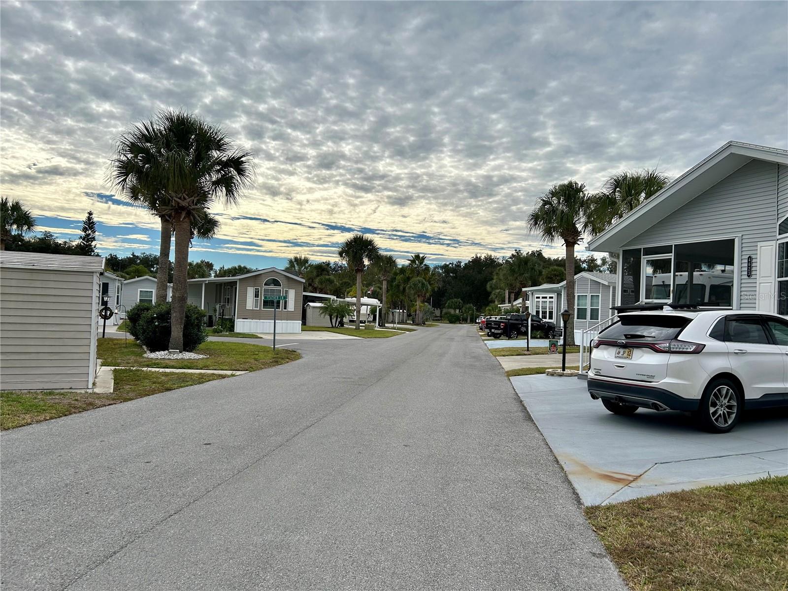 Image 12 of 35 For 4625 Palm Drive