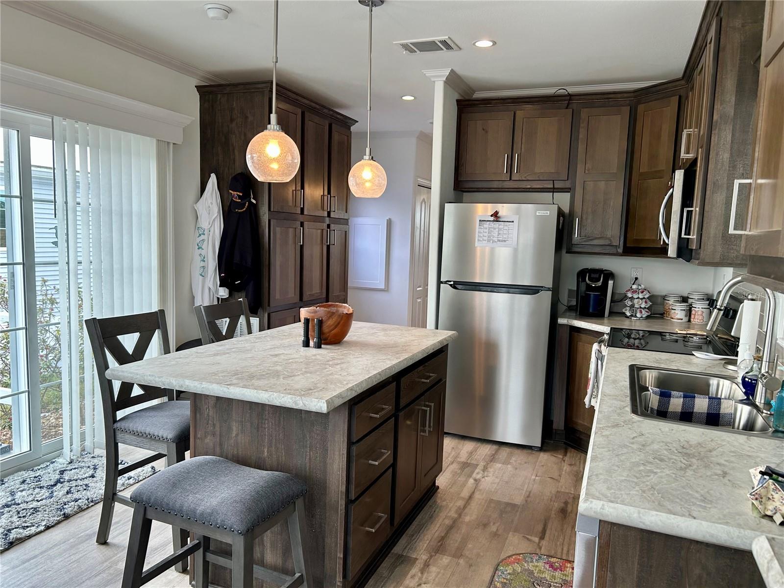 Image 18 of 35 For 4625 Palm Drive