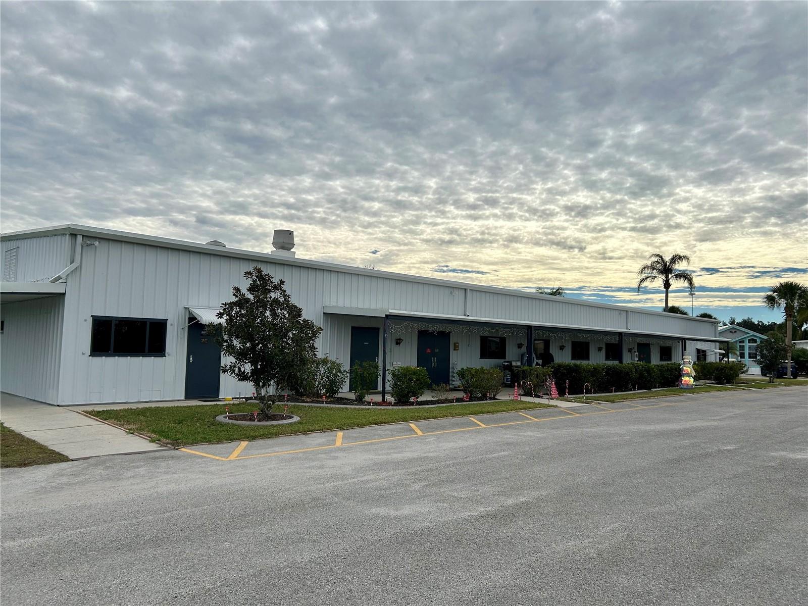 Image 31 of 35 For 4625 Palm Drive