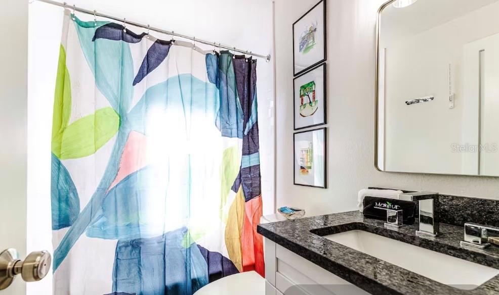 Image 11 of 21 For 122 Belmar Street C-e