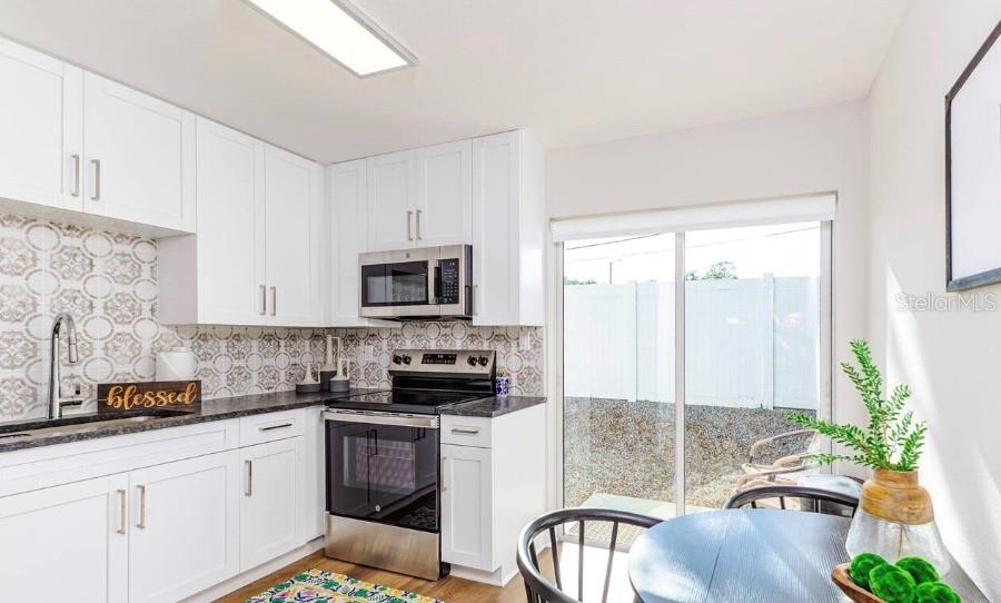 Image 8 of 21 For 122 Belmar Street C-e