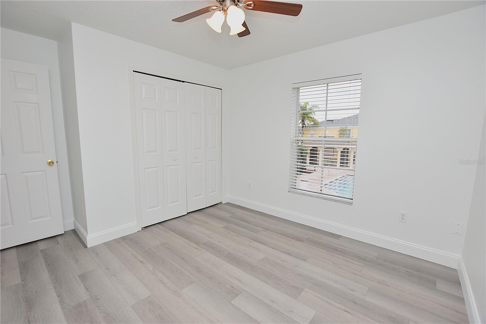 Image 31 of 37 For 5365 River Rock Road