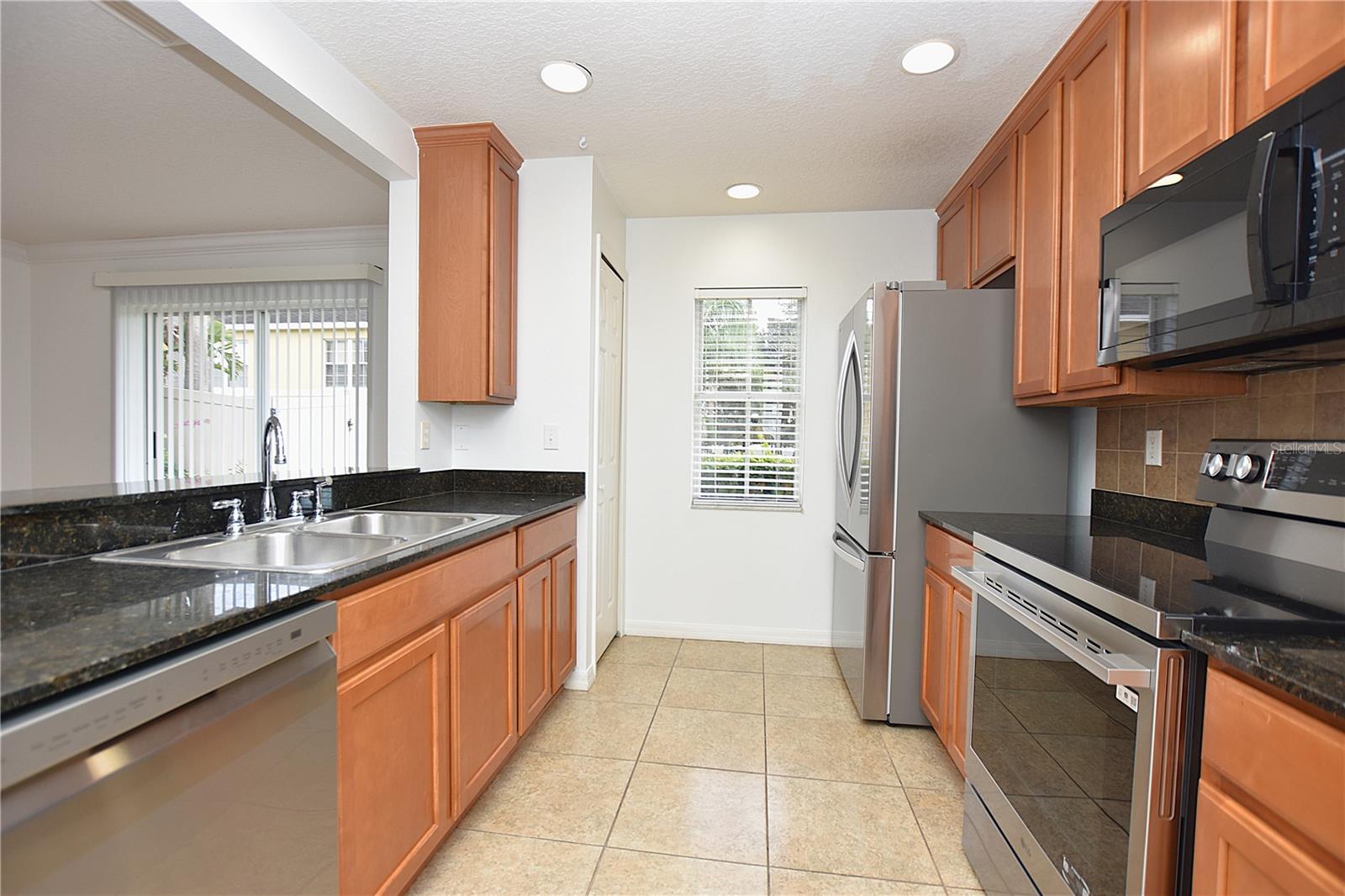 Image 7 of 37 For 5365 River Rock Road