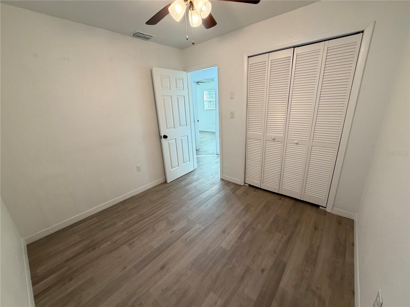 Image 17 of 25 For 1423 Webster Avenue