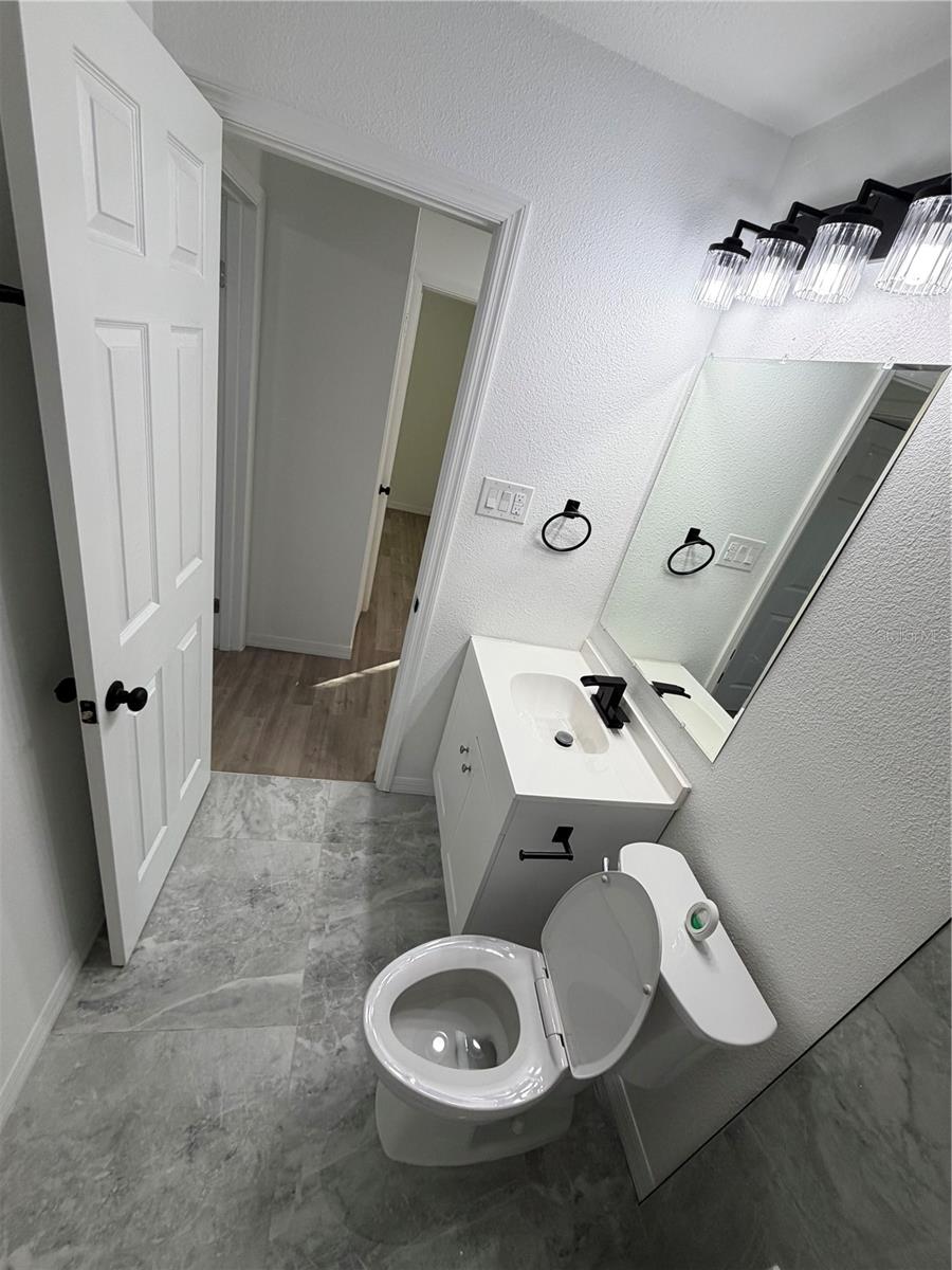 Image 25 of 25 For 1423 Webster Avenue