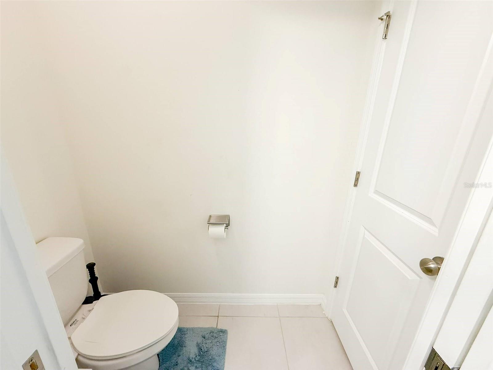 Image 42 of 79 For 141 Hamlet Loop