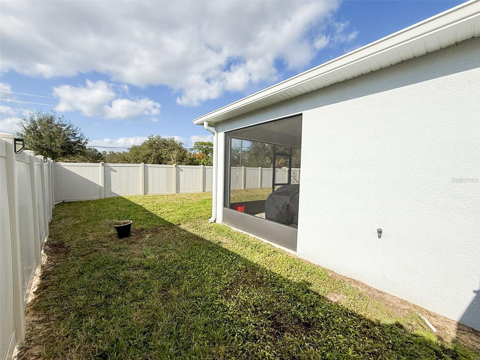 Image 44 of 79 For 141 Hamlet Loop