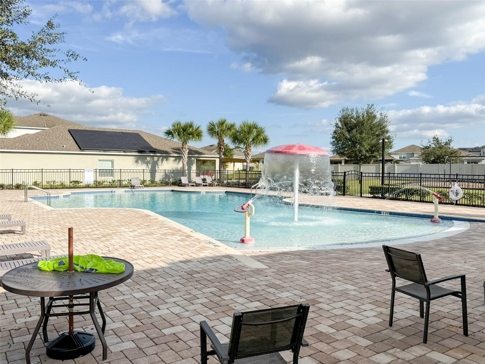 Image 48 of 79 For 141 Hamlet Loop