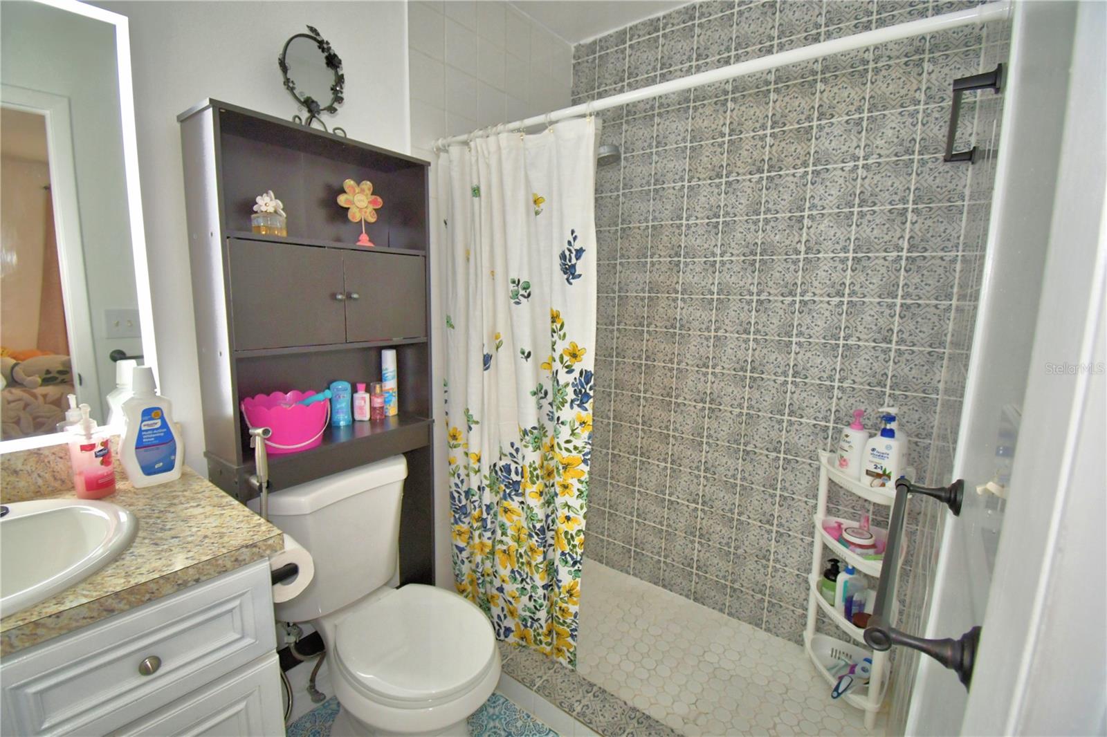 Image 23 of 57 For 7233 Thomas Jefferson Circle W