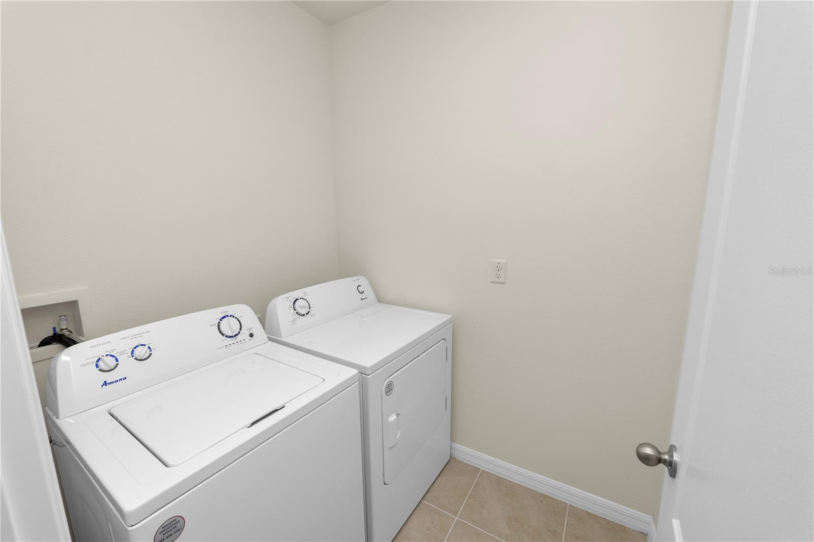 Image 32 of 49 For 4105 Singing Mockingbird Boulevard