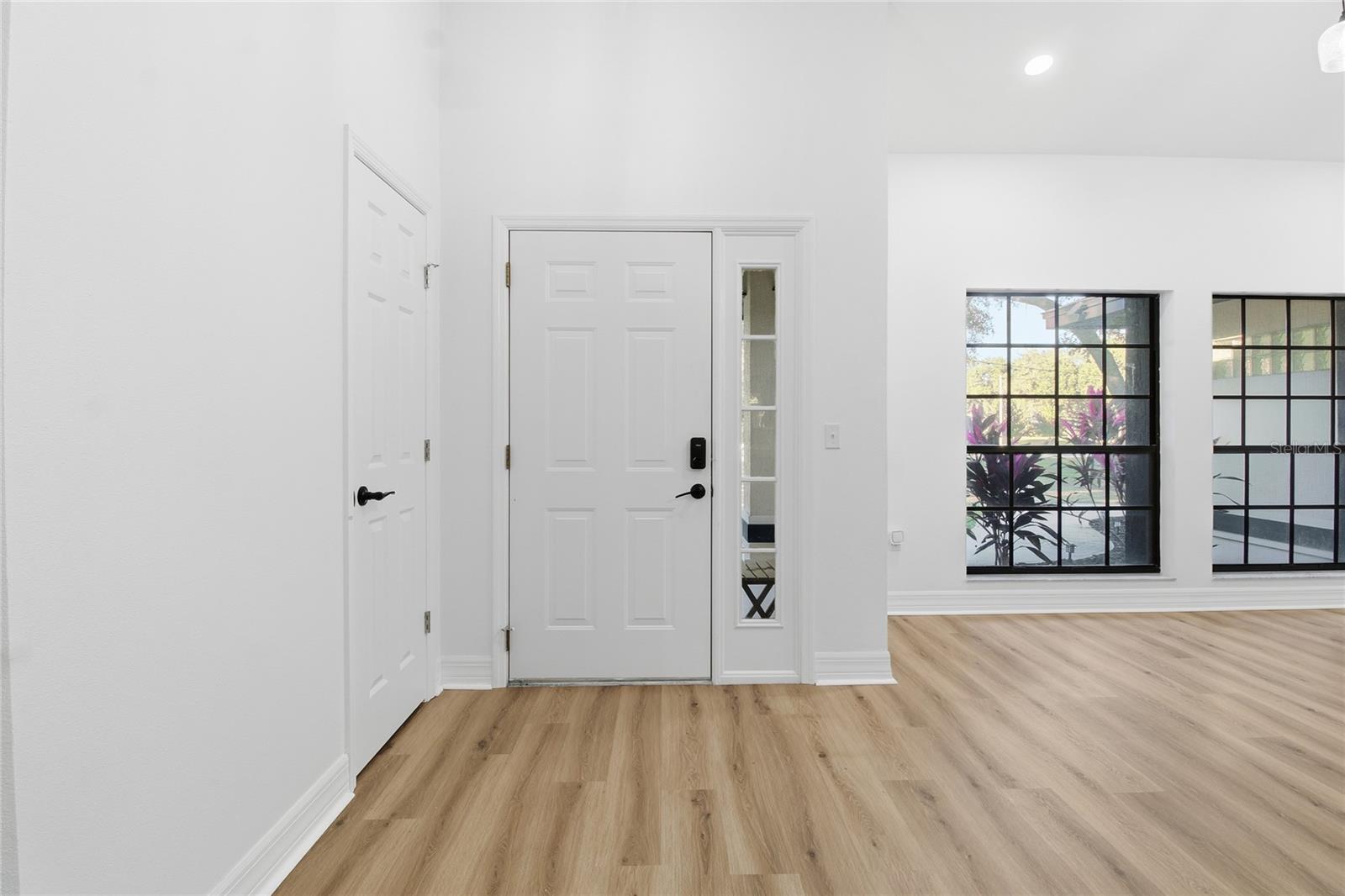 Image 11 of 61 For 1736 Itchepackesassa Drive