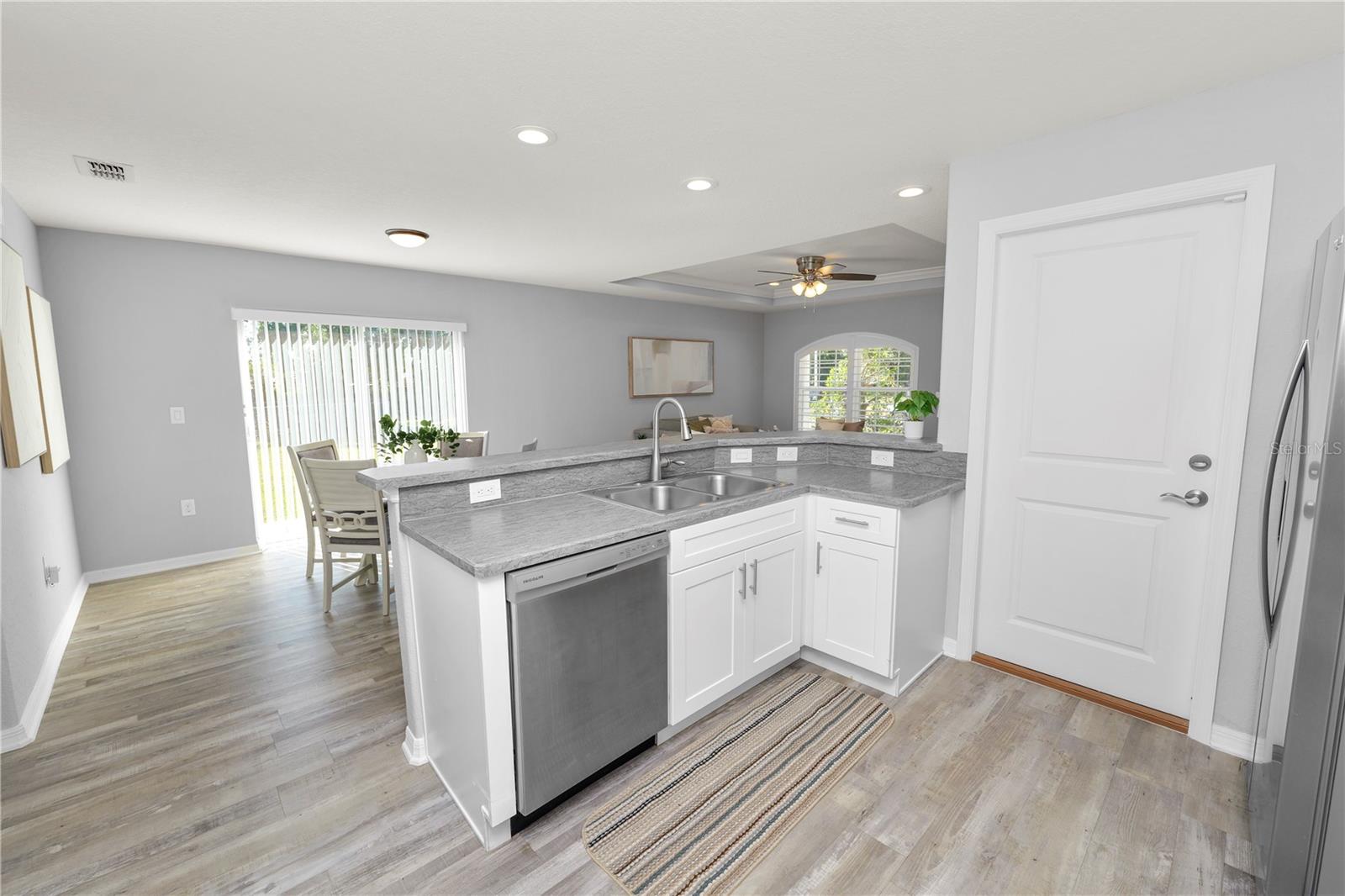 Image 17 of 43 For 5674 Tower Palms Lane