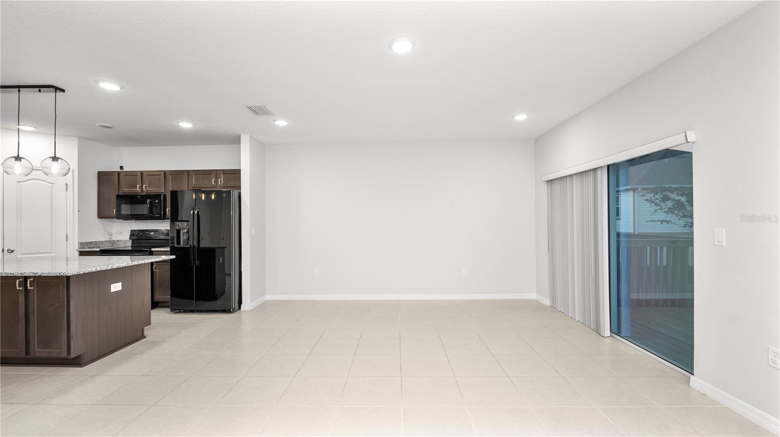 Image 15 of 44 For 3857 Hampstead Lane