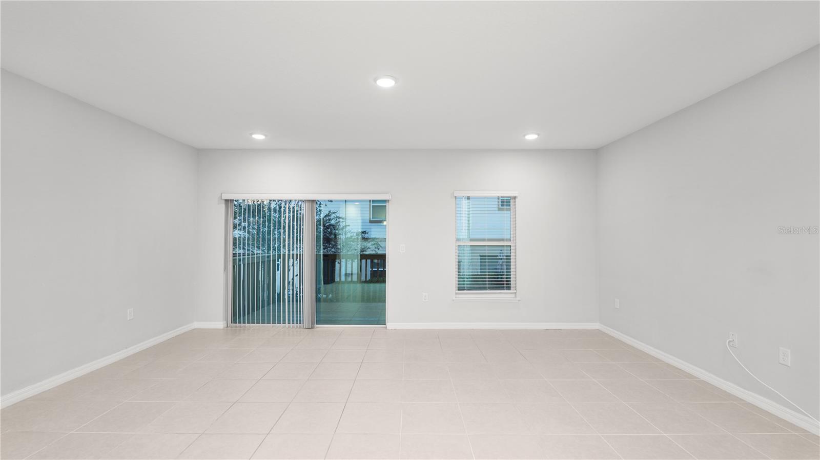 Image 17 of 44 For 3857 Hampstead Lane