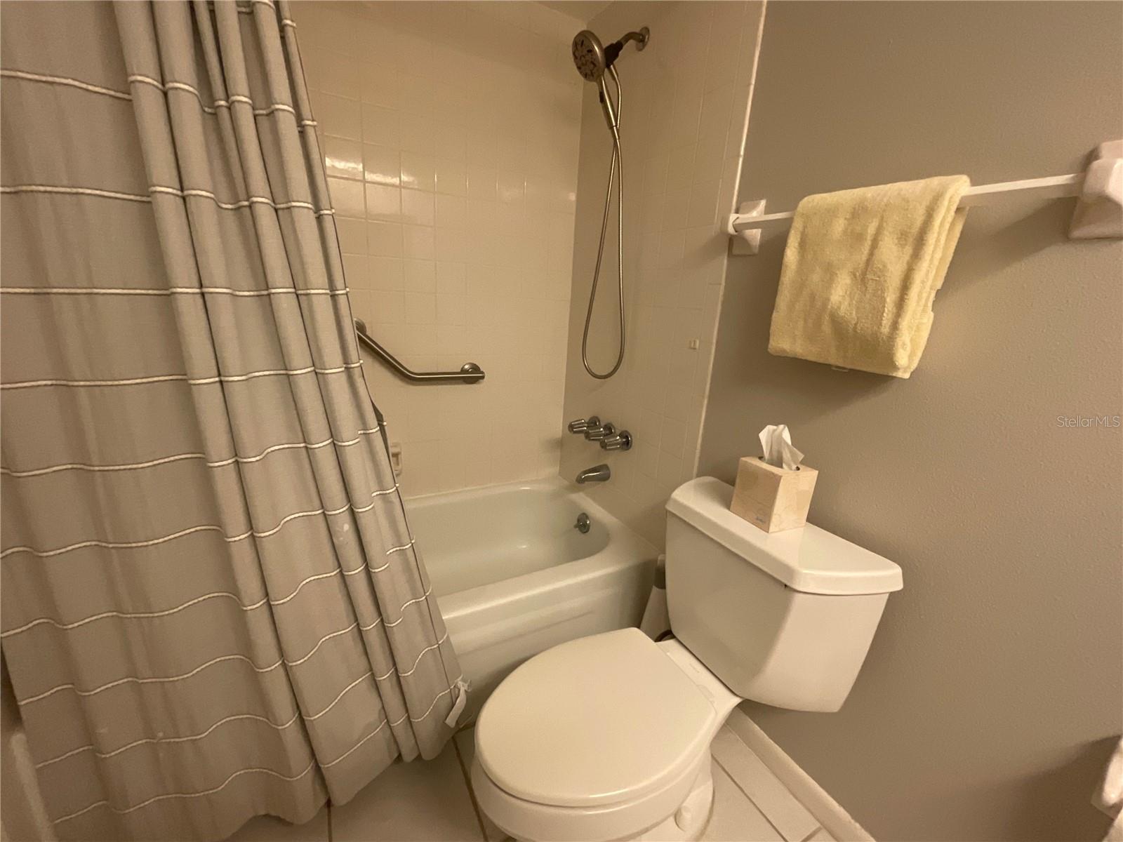 Image 16 of 32 For 6585 Trail Ridge Drive 6585