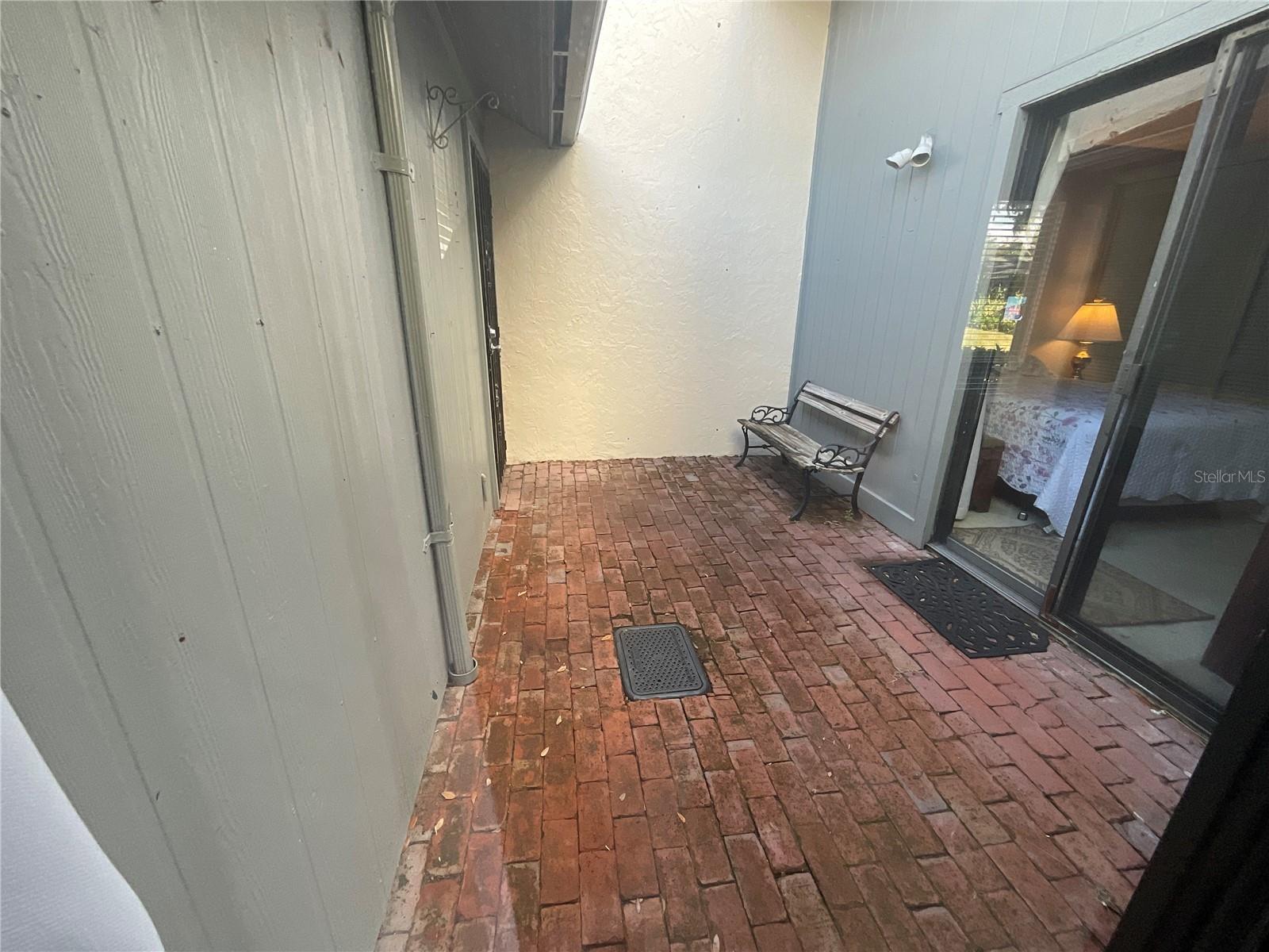 Image 23 of 32 For 6585 Trail Ridge Drive 6585