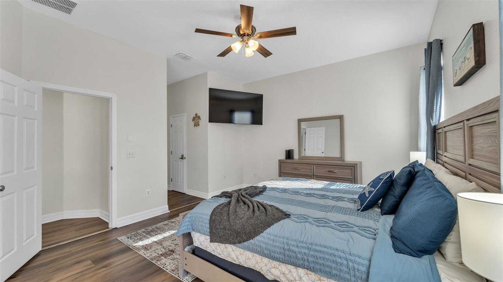 Image 22 of 46 For 6371 Alamanda Hills Drive