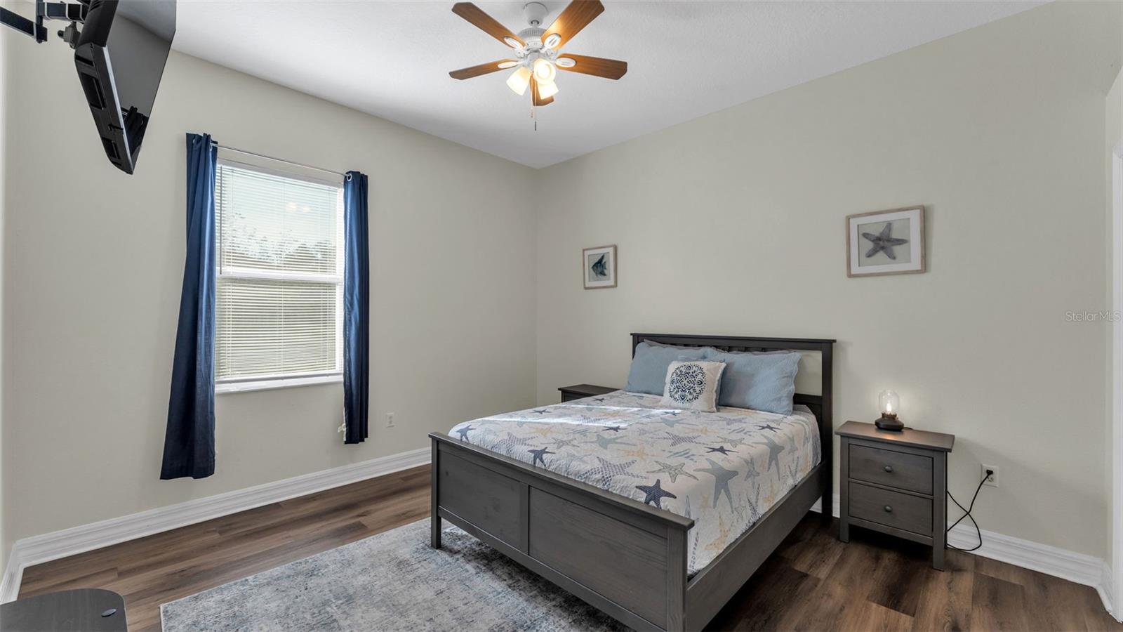 Image 27 of 46 For 6371 Alamanda Hills Drive