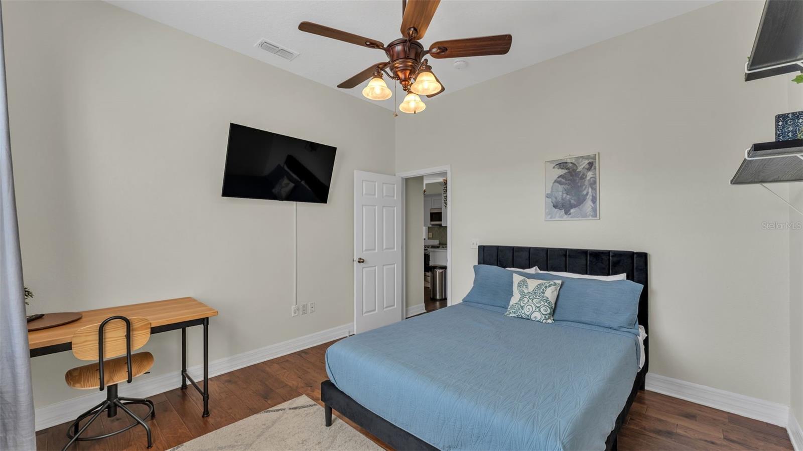 Image 32 of 46 For 6371 Alamanda Hills Drive