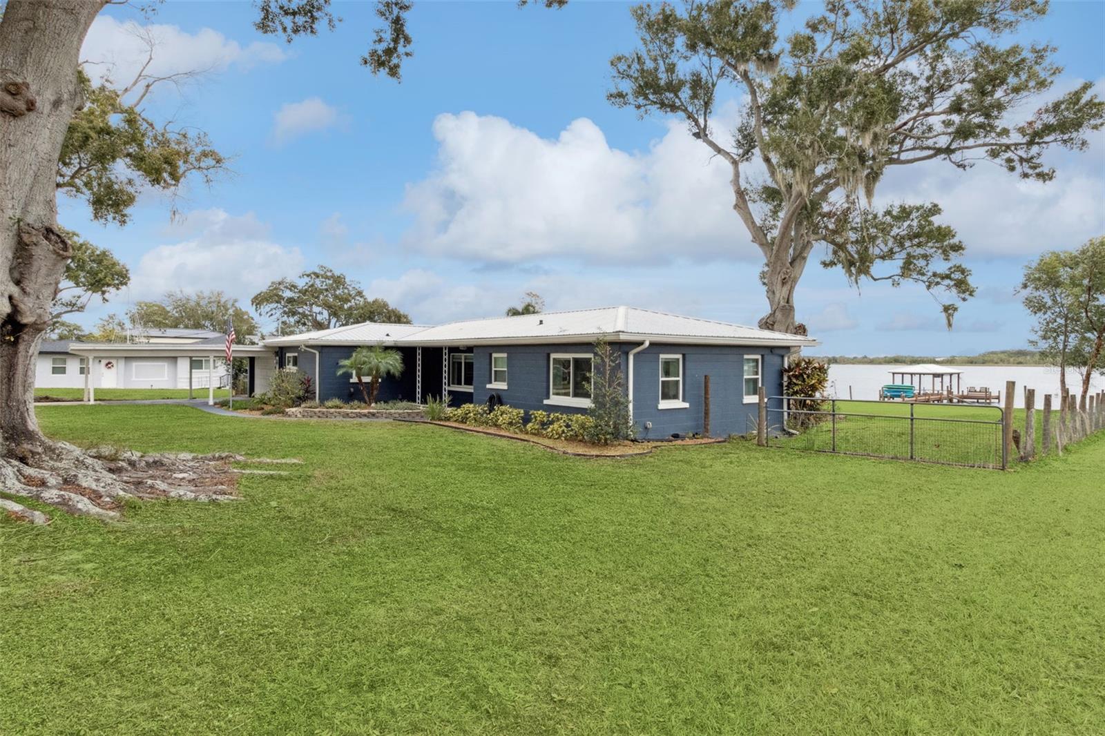 Image 3 of 55 For 1000 Biltmore Drive Nw