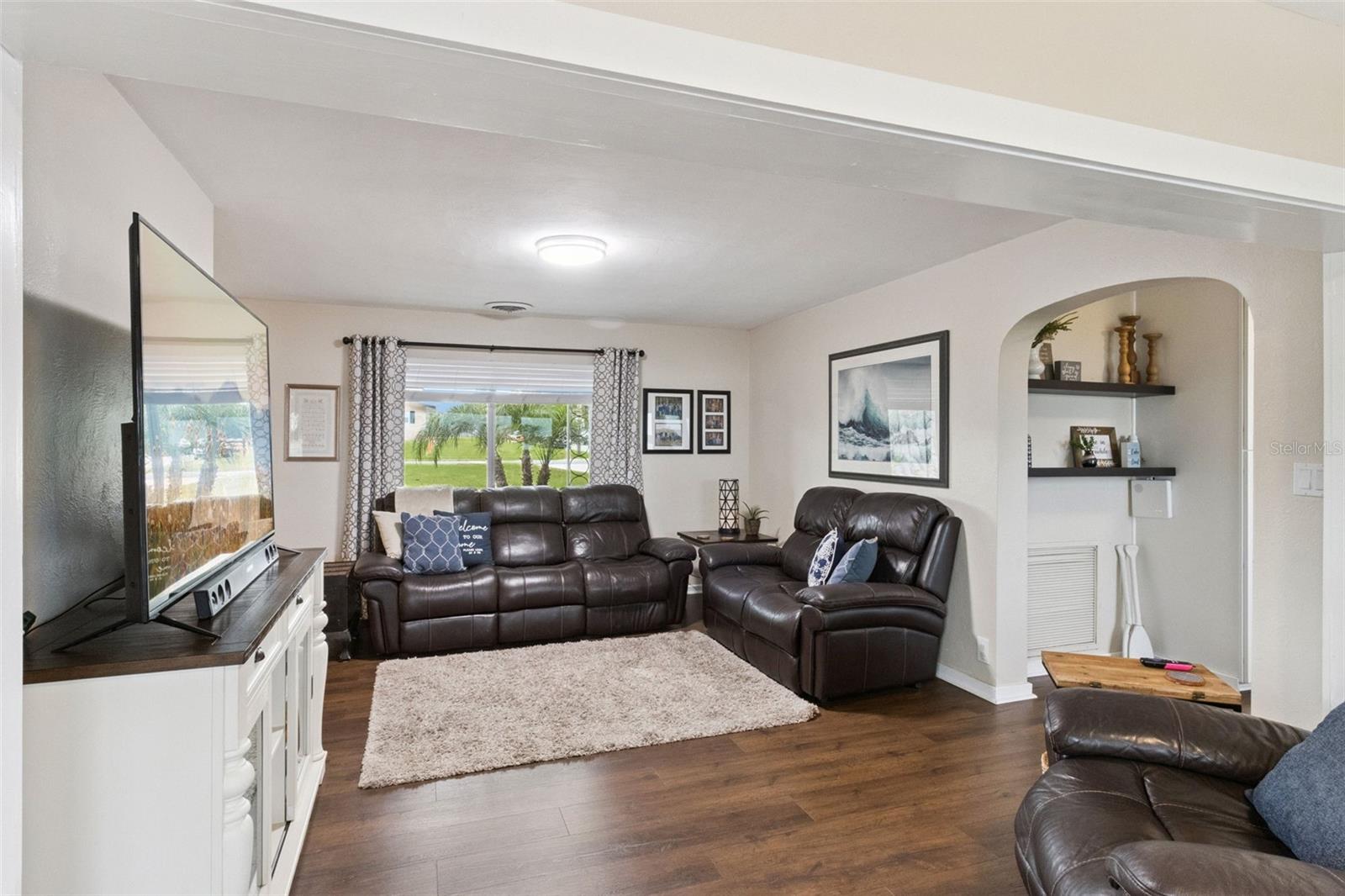 Image 9 of 55 For 1000 Biltmore Drive Nw