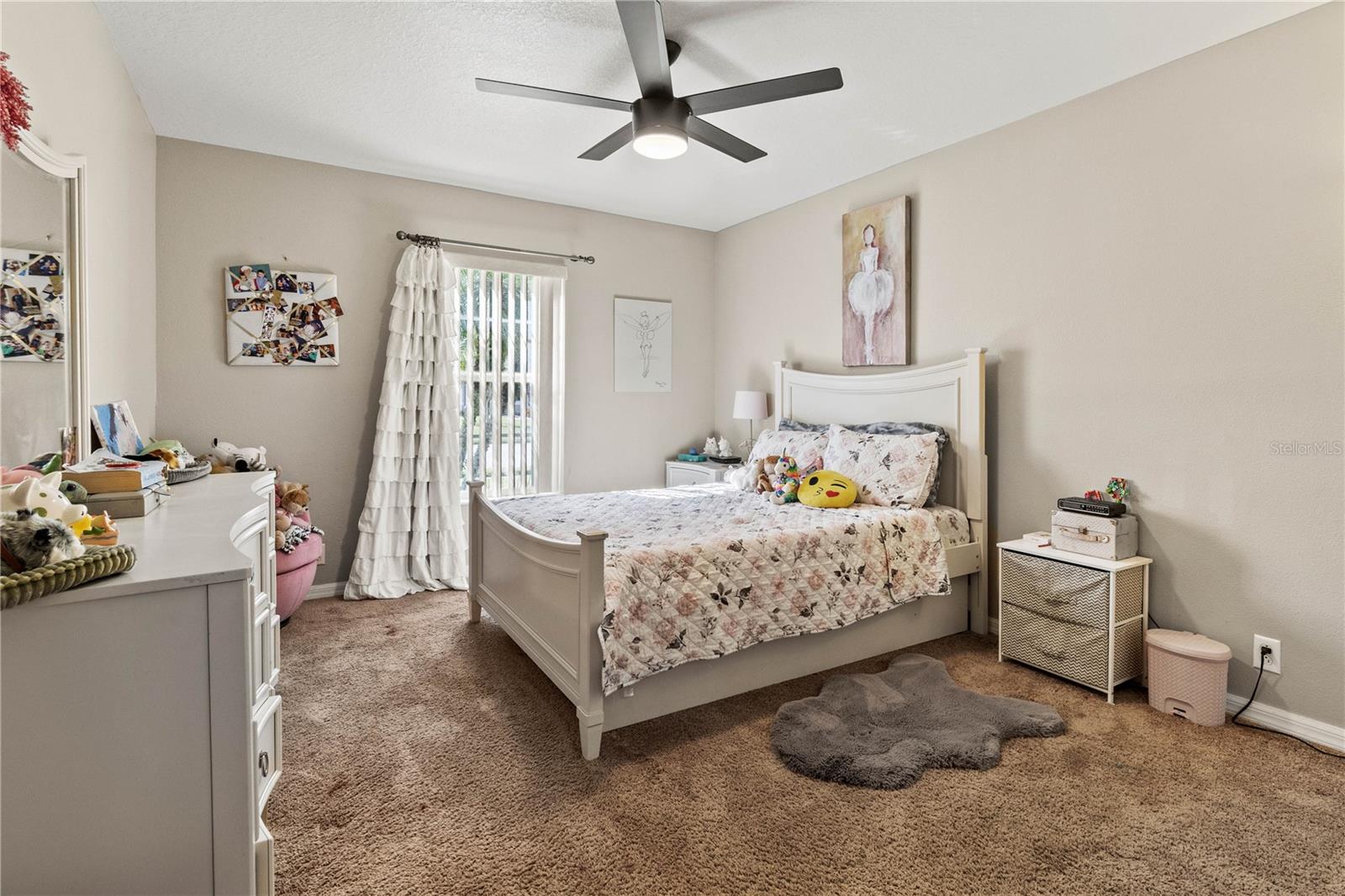 Image 32 of 50 For 4145 Whistlewood Circle