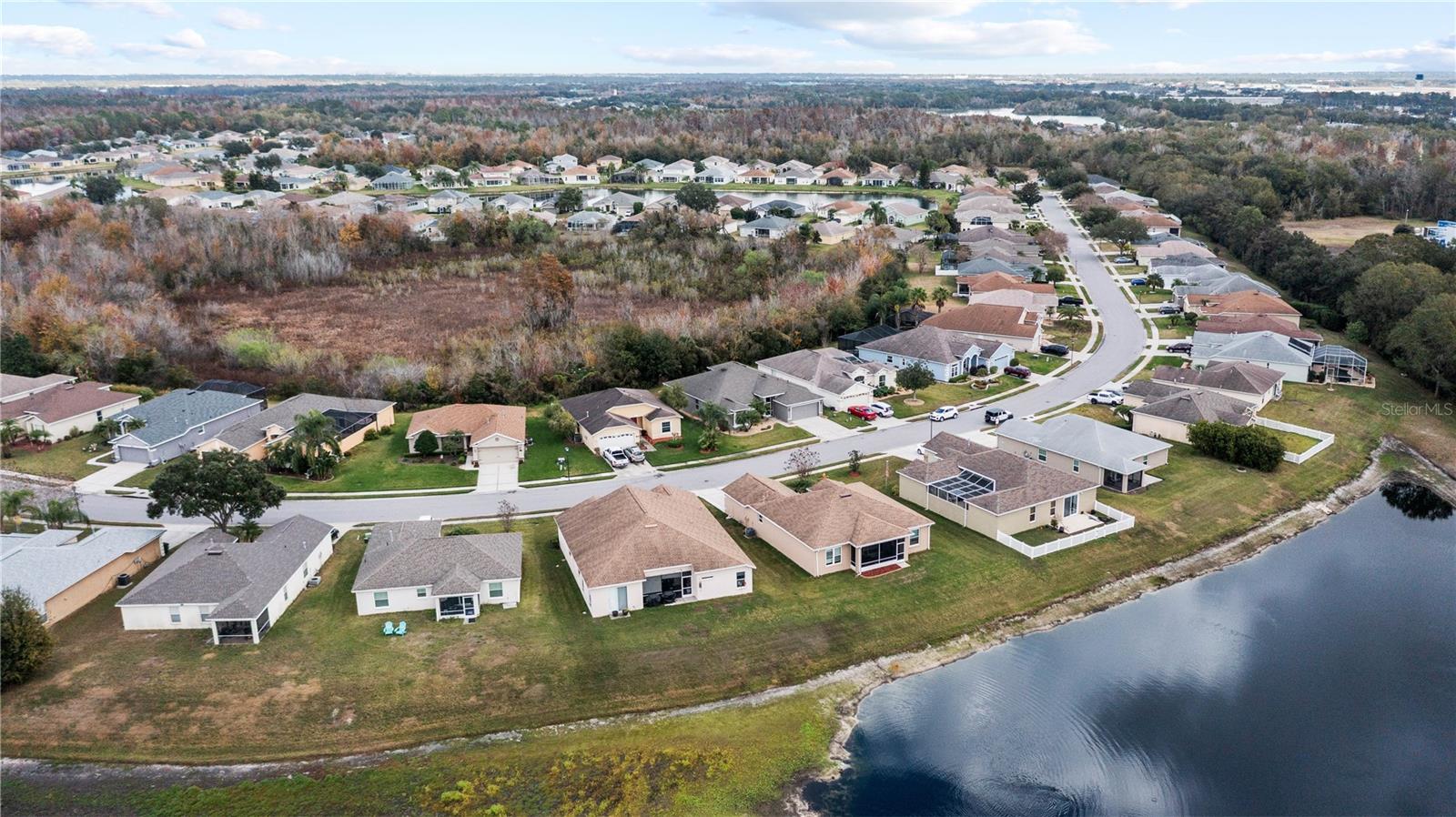 Image 40 of 50 For 4145 Whistlewood Circle