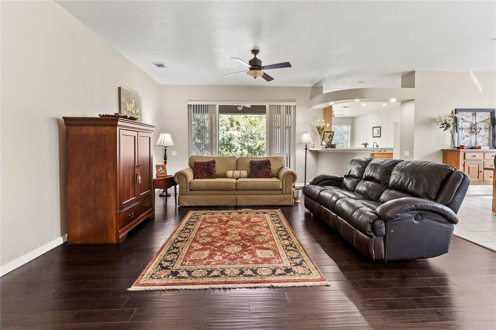 Image 5 of 50 For 4145 Whistlewood Circle