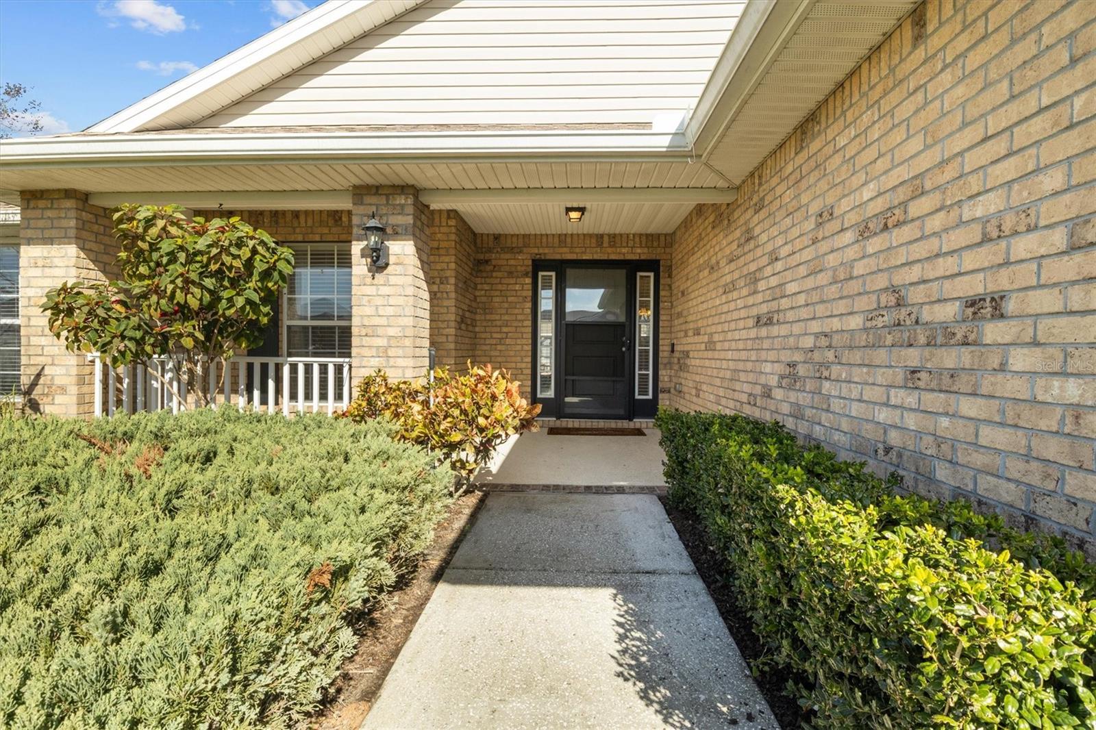 Image 15 of 48 For 1585 Doves View Circle