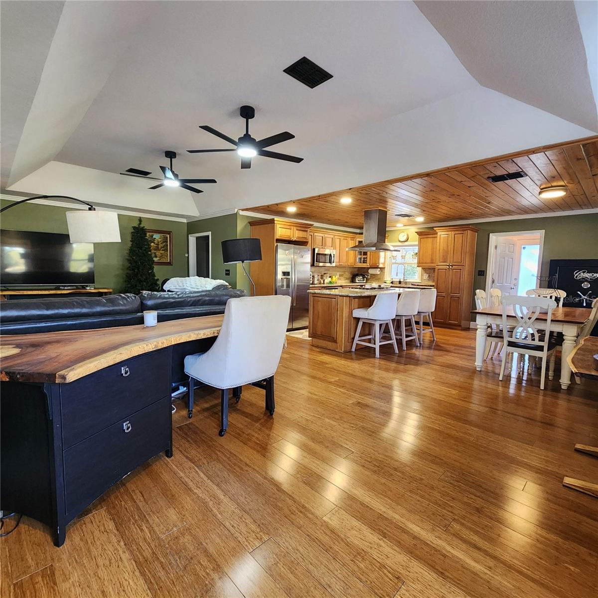 Image 19 of 52 For 5275 Green Pond Road