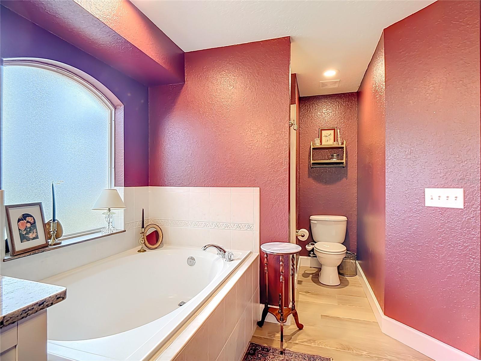 Image 26 of 40 For 8195 Westmont Terrace Drive