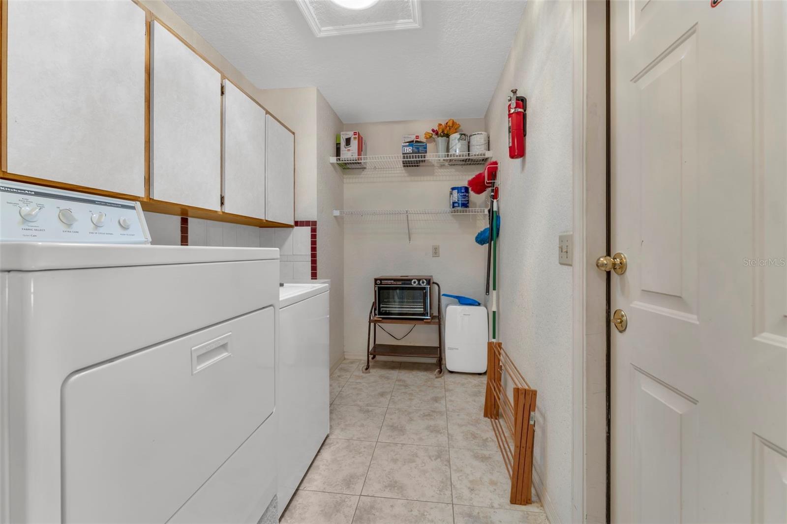 Image 15 of 28 For 1818 Prairie Dunes Circle N