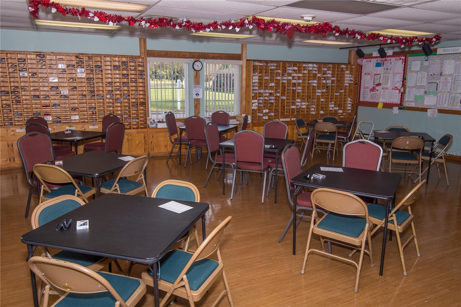 Image 26 of 28 For 1818 Prairie Dunes Circle N