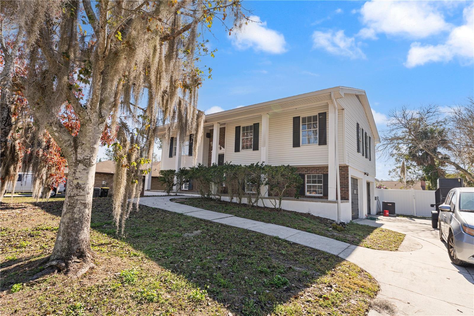 Image 4 of 8 For 2318 Cheshire Place