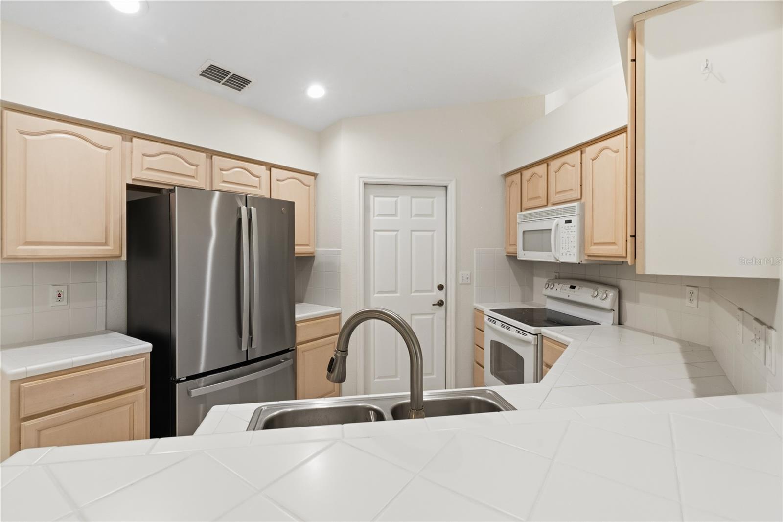 Image 7 of 58 For 100 Morning Glory Circle