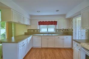 Image 10 of 29 For 118 Canterbury Drive