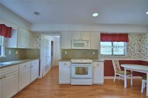 Image 12 of 29 For 118 Canterbury Drive