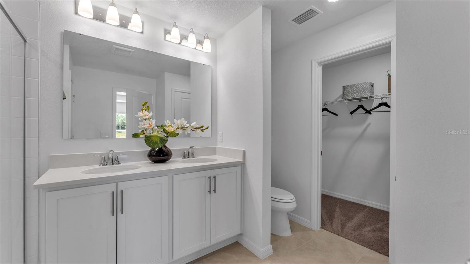 Image 18 of 33 For 204 Rivermill Way