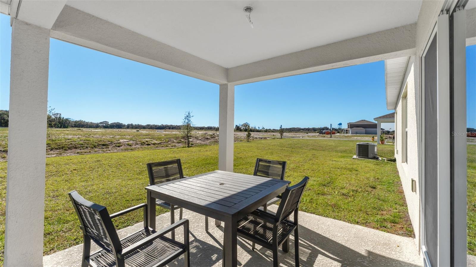 Image 29 of 33 For 204 Rivermill Way