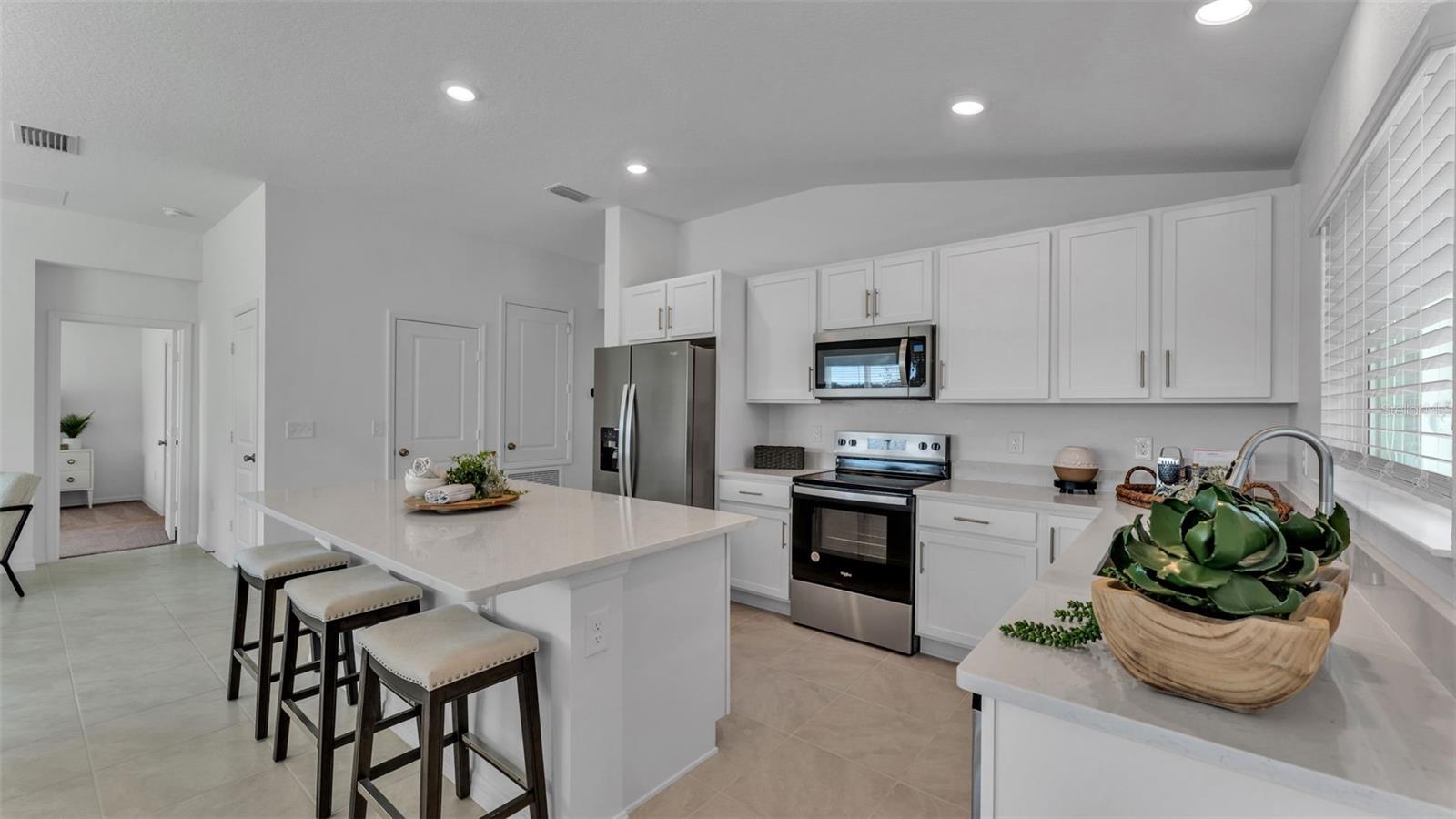 Image 7 of 33 For 204 Rivermill Way