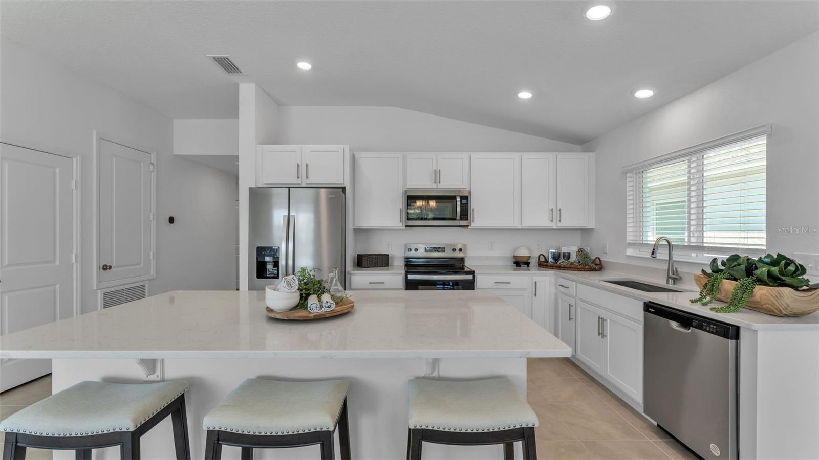 Image 8 of 33 For 204 Rivermill Way