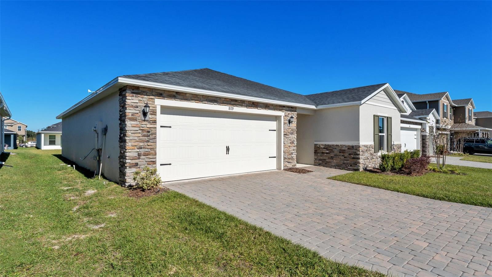 Image 2 of 33 For 809 Wedgewood Street