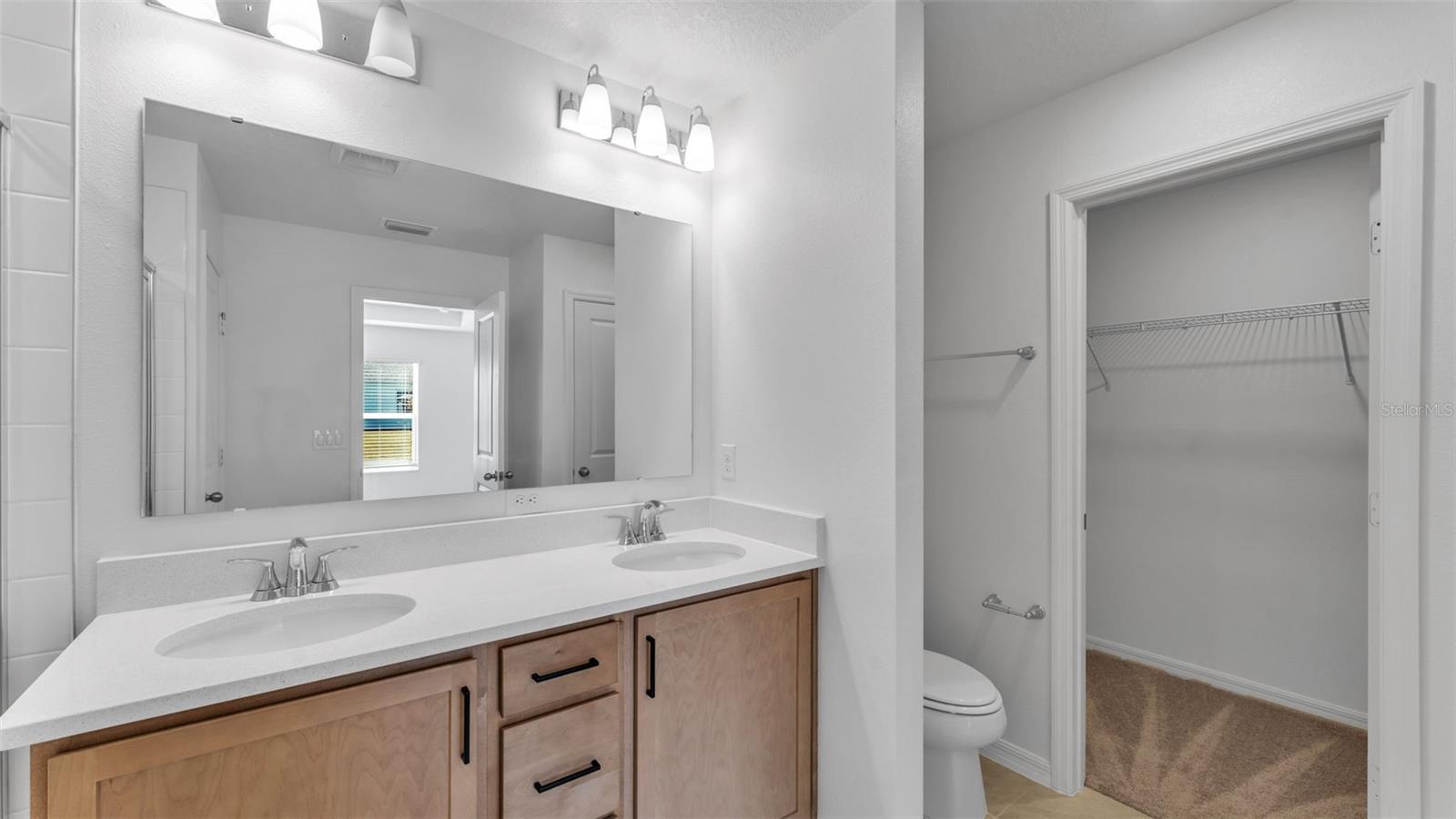 Image 17 of 30 For 638 Meadows Edge Place