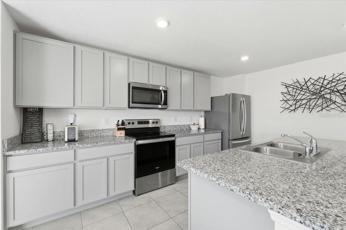 Image 5 of 30 For 1211 Tahitian Sunrise Drive